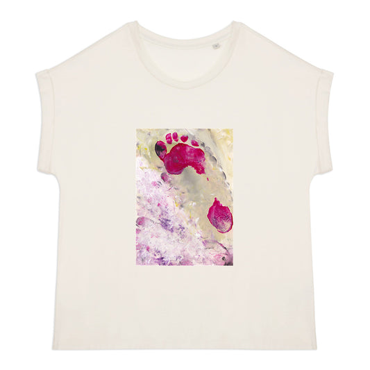 Design by Maria - Women's T-shirt with cuffed sleeves - Footprint on the beach